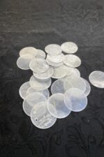 25 mm Sedef Yandan Delikli Doğaltaş Çanta Pulu (25 Adet 18 Gram)